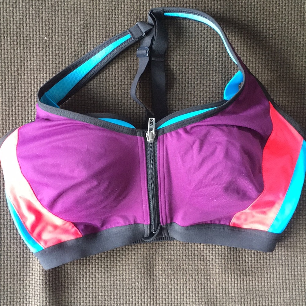 Victoria’s Secret sports bra. New without tags
